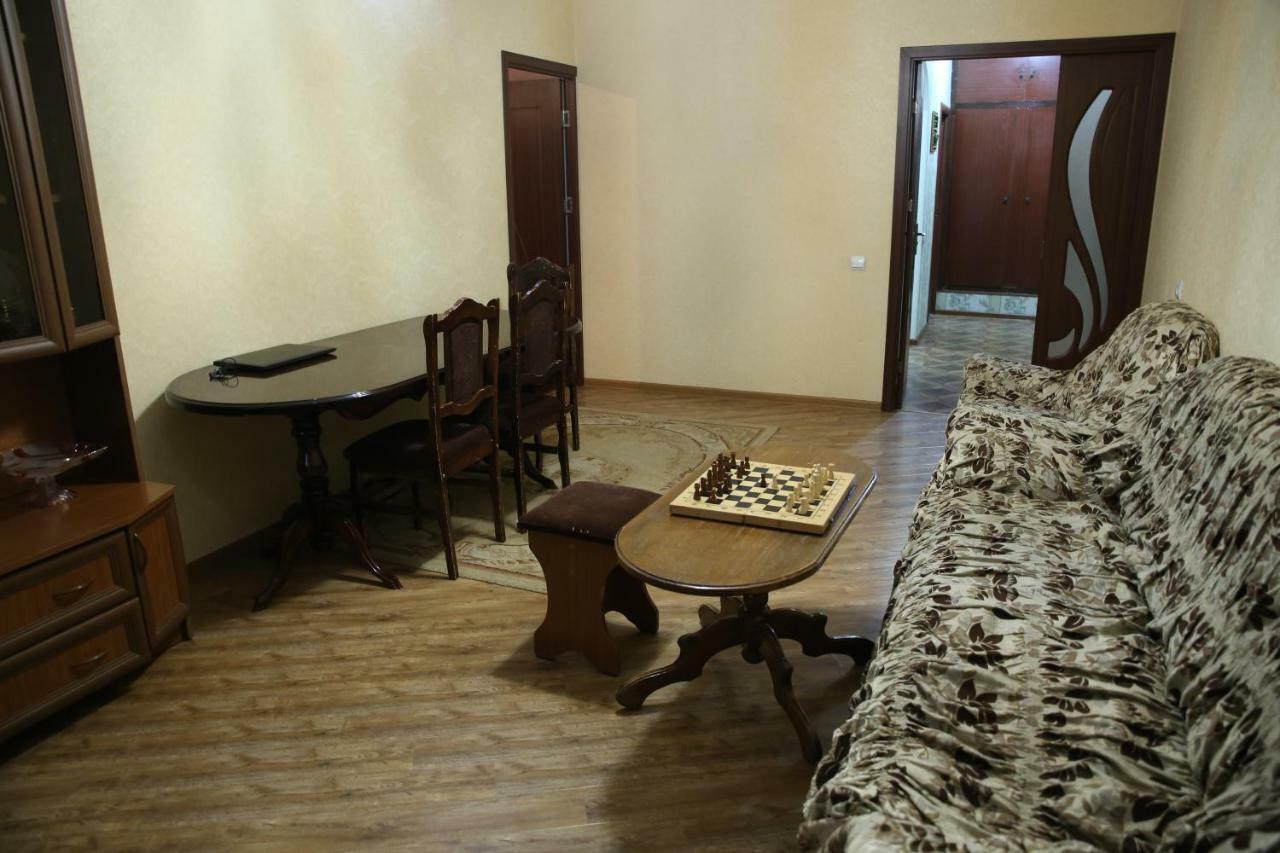 Srtashyan Apartments - Gorky Street Γκιουμρί Εξωτερικό φωτογραφία